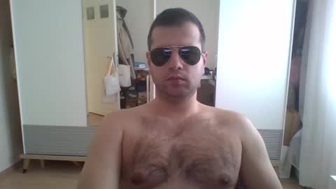 Snapshot of 0trkshmnhot0 chatting on February 3, 2025, 9:19 am trkshmn online show from February 3, 2025, 9:19 am