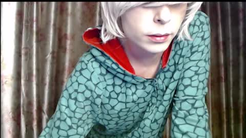 Angelfree online show from March 12, 2025, 11:12 pm