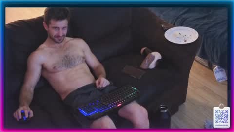 Snapshot of 19reddragon86 chatting on December 21, 2024, 8:39 am 19reddragon86 online show from December 21, 2024, 8:39 am