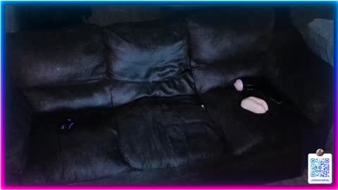 Snapshot of 19reddragon86 chatting on January 28, 2025, 9:30 am 19reddragon86 online show from January 28, 2025, 9:30 am