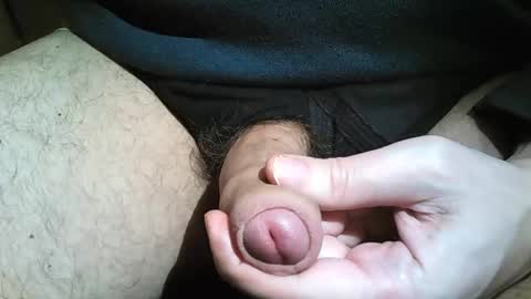 Snapshot of 2001uwuk chatting on January 1, 2025, 5:44 pm 2001uwuk online show from January 1, 2025, 5:44 pm