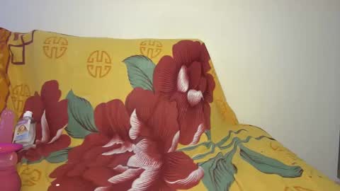 Snapshot of 24sweetlovey5643857 chatting on February 10, 2025, 9:58 am Sweetlove online show from February 10, 2025, 9:58 am