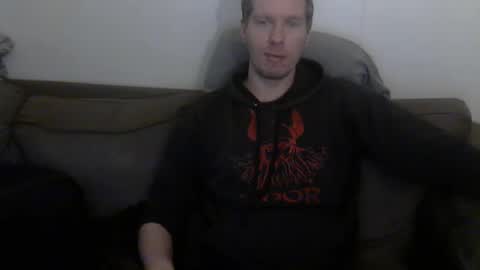 Snapshot of 2small4you83 chatting on January 15, 2026, 1:21 am 2small4you83 online show from January 15, 2026, 1:21 am