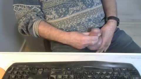 Snapshot of 3390soeren chatting on February 8, 2026, 12:41 pm Soeren online show from February 8, 2026, 12:41 pm