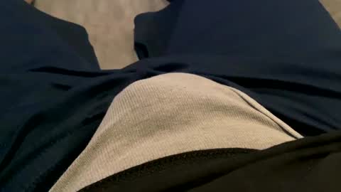 6inchboytoy online show from January 27, 2025, 12:05 pm