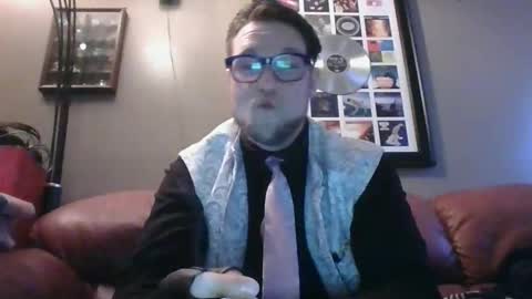 7inchking269 online show from February 24, 2026, 2:48 pm