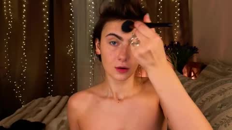 Willow online show from December 19, 2025, 9:11 pm