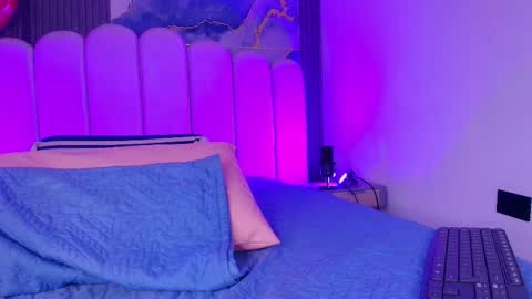  abby rouss online show from February 25, 2026, 3:05 am