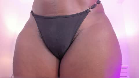 Analy  online show from October 26, 2025, 9:04 am