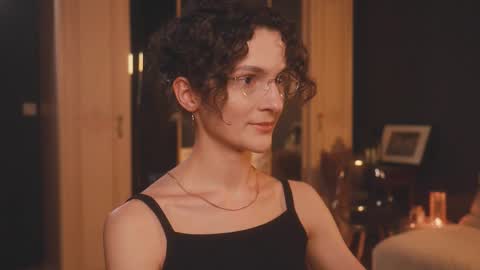 Snapshot of _arta_ chatting on December 4, 2025, 1:42 pm ARTA online show from December 4, 2025, 1:42 pm