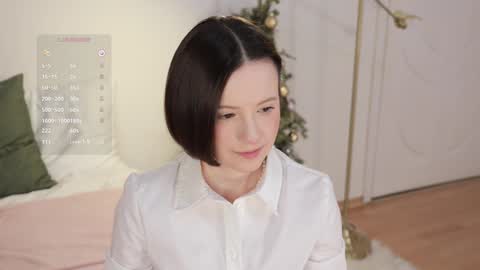 Snapshot of _female_essence_ chatting on January 20, 2025, 1:07 am Essie online show from January 20, 2025, 1:07 am