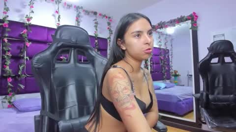 Snapshot of _isabella_swan chatting on October 7, 2025, 2:31 am _isabella_swan online show from October 7, 2025, 2:31 am