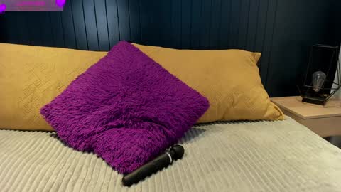 Snapshot of _julyetta chatting on January 3, 2025, 3:44 pm Julietta Next broadcast December 1st 700 AM Colombia time online show from January 3, 2025, 3:44 pm