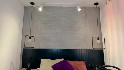 Snapshot of _julyetta chatting on February 28, 2025, 12:31 pm Julietta Next broadcast December 1st 700 AM Colombia time online show from February 28, 2025, 12:31 pm