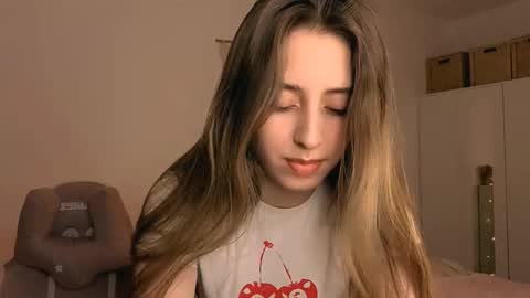 Snapshot of _loveliness_ chatting on February 7, 2026, 2:54 pm Amanda mandy online show from February 7, 2026, 2:54 pm