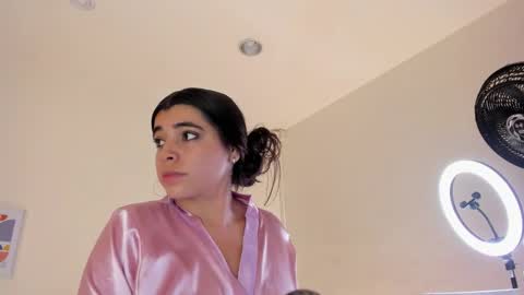 Snapshot of _mia_blue_18_ chatting on March 2, 2026, 1:52 am MIa blue 18 online show from March 2, 2026, 1:52 am