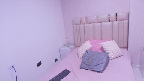 Snapshot of _miavelvet chatting on January 17, 2026, 11:59 am Mia online show from January 17, 2026, 11:59 am