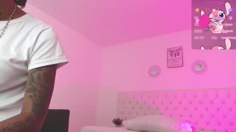 Snapshot of _miia_sweet chatting on September 9, 2025, 11:43 am Paula online show from September 9, 2025, 11:43 am