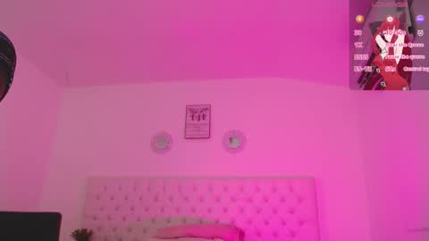 Snapshot of _miia_sweet chatting on September 24, 2025, 11:46 am Paula online show from September 24, 2025, 11:46 am