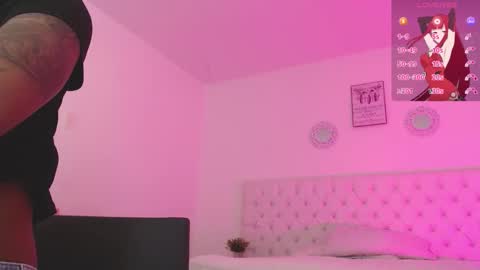 Snapshot of _miia_sweet chatting on October 9, 2025, 11:19 am Paula online show from October 9, 2025, 11:19 am