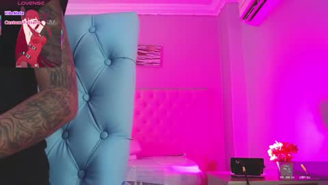 Snapshot of _miia_sweet chatting on November 15, 2025, 11:40 am Paula online show from November 15, 2025, 11:40 am