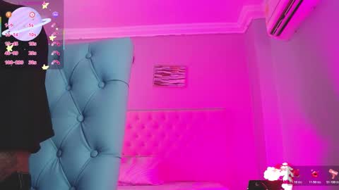 Snapshot of _miia_sweet chatting on November 19, 2025, 11:32 am Paula online show from November 19, 2025, 11:32 am