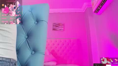 Snapshot of _miia_sweet chatting on November 21, 2025, 12:04 pm Paula online show from November 21, 2025, 12:04 pm