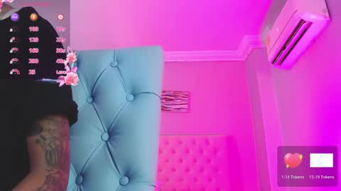 Snapshot of _miia_sweet chatting on December 4, 2025, 11:30 am Paula online show from December 4, 2025, 11:30 am