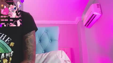 Snapshot of _miia_sweet chatting on January 13, 2026, 11:37 am Paula online show from January 13, 2026, 11:37 am