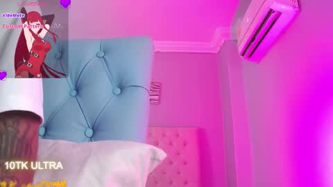 Snapshot of _miia_sweet chatting on January 15, 2026, 11:26 am Paula online show from January 15, 2026, 11:26 am