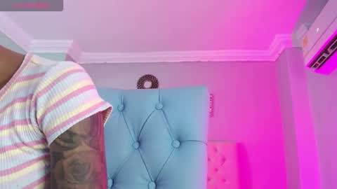 Snapshot of _miia_sweet chatting on February 21, 2026, 11:11 am Paula online show from February 21, 2026, 11:11 am