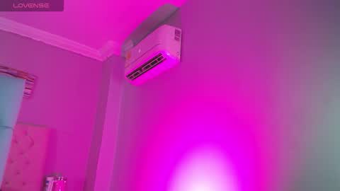 Snapshot of _miia_sweet chatting on February 24, 2026, 11:19 am Paula online show from February 24, 2026, 11:19 am