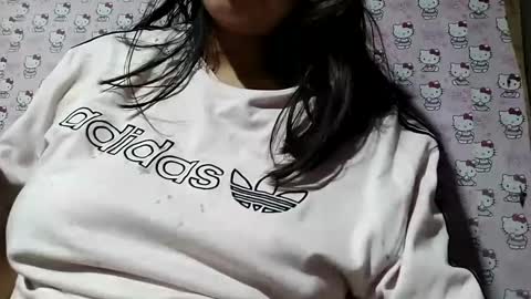 Snapshot of _milkytitsmomxx_ chatting on January 31, 2025, 4:25 am _milkytitsmomxx_ online show from January 31, 2025, 4:25 am