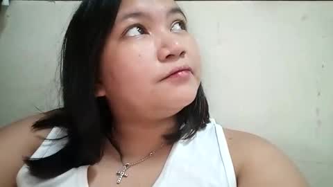 Snapshot of _milkytitsmomxx_ chatting on December 22, 2025, 3:03 am _milkytitsmomxx_ online show from December 22, 2025, 3:03 am