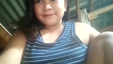 Snapshot of _milkytitsmomxx_ chatting on February 9, 2026, 1:53 am _milkytitsmomxx_ online show from February 9, 2026, 1:53 am