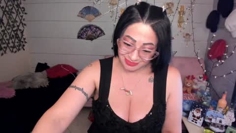 Snapshot of _miranda_spark chatting on December 7, 2024, 3:04 am Miranda online show from December 7, 2024, 3:04 am