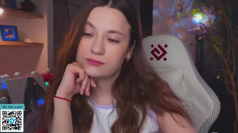 Mia with a big heart  online show from December 16, 2025, 10:42 am