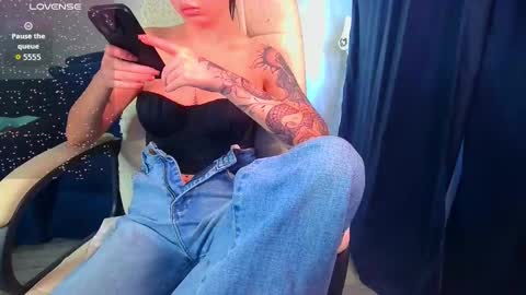 Snapshot of _pink__rabbit_ chatting on February 26, 2026, 6:56 am Ilona online show from February 26, 2026, 6:56 am