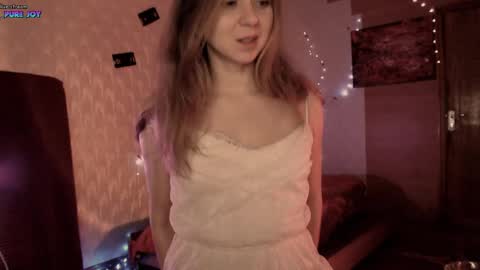 Snapshot of _pure_joy chatting on January 10, 2025, 11:08 pm Joy online show from January 10, 2025, 11:08 pm