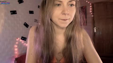 Snapshot of _pure_joy chatting on January 29, 2025, 7:53 pm Joy online show from January 29, 2025, 7:53 pm