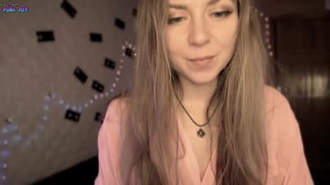 Snapshot of _pure_joy chatting on February 25, 2025, 11:33 pm Joy online show from February 25, 2025, 11:33 pm