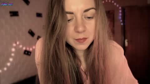 Snapshot of _pure_joy chatting on March 8, 2025, 12:33 am Joy online show from March 8, 2025, 12:33 am