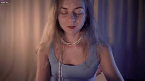 Snapshot of _pure_joy chatting on September 12, 2025, 8:53 pm Joy online show from September 12, 2025, 8:53 pm