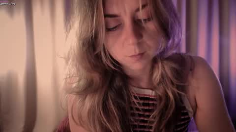 Snapshot of _pure_joy chatting on October 16, 2025, 8:21 pm Joy online show from October 16, 2025, 8:21 pm