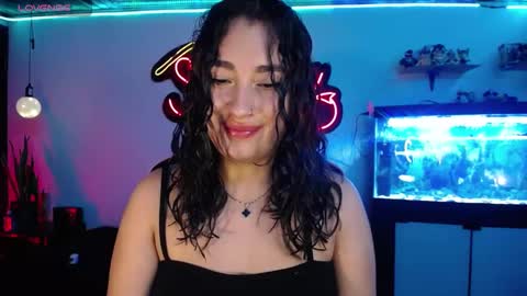 Snapshot of _santalove_ chatting on December 5, 2024, 6:44 pm SantaLove online show from December 5, 2024, 6:44 pm