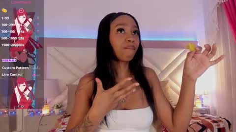 Snapshot of _shayra_ chatting on February 19, 2026, 3:08 pm Shayra online show from February 19, 2026, 3:08 pm