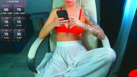 Snapshot of _sweet_ruby_ chatting on February 6, 2026, 7:12 am Milana welcome to my world online show from February 6, 2026, 7:12 am