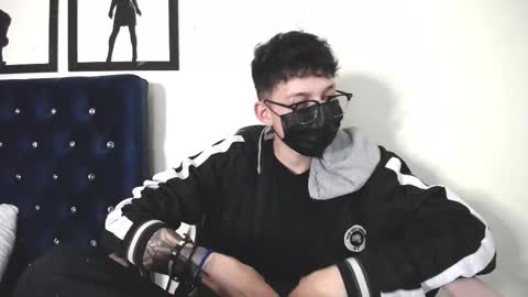 Thomas online show from September 26, 2025, 4:05 am