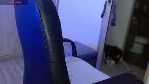 Rousse  online show from February 23, 2026, 4:26 pm