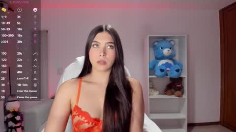 Snapshot of _wtdreamgirl chatting on February 6, 2026, 5:01 am Luisa online show from February 6, 2026, 5:01 am